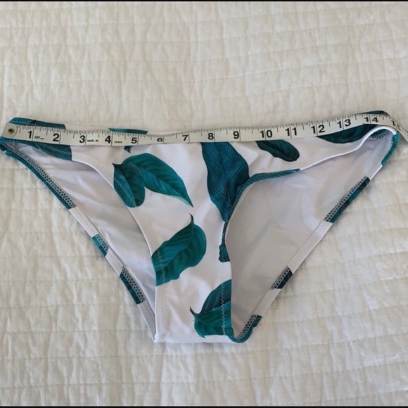 NEW Cupshe Leaf Print Bikini - Picture 6 of 16
